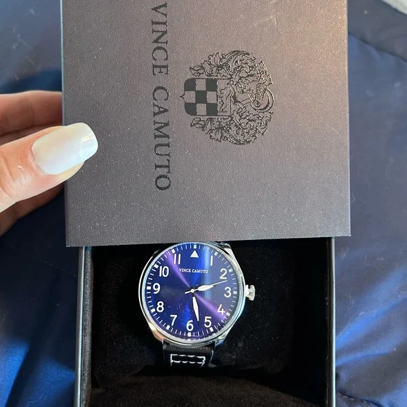 VINCE CAMUTO • Aldo Pilot Men’s Watch • Blue Face Black Straps • - Picture 3 of 6